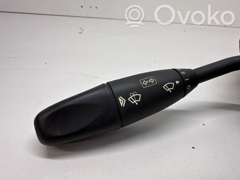 aa3525d522f91bacad0bd75de234f741-a972298f0b463abfbf532bdb18d3d22d_wiper_control_stalk