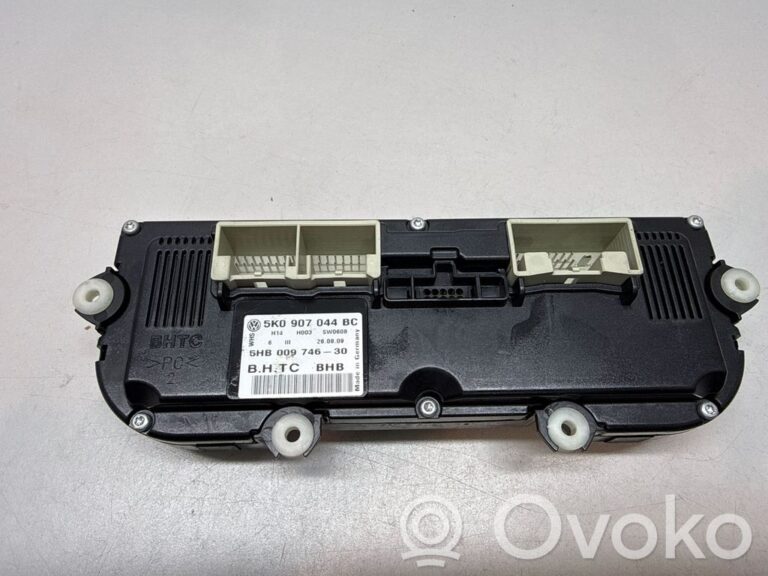 aa3fb1fb5324d16adce19e1c679fb769-97d7b97ad70876ce71ad5ae0942ae212_climate_control_unit