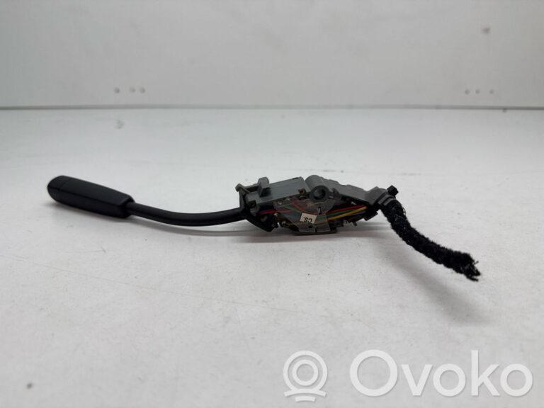 b657b8a634437a9c3e2947cc2c376065-92117f7f0e9235b3137409ef0a5665ff_cruise_control_switch