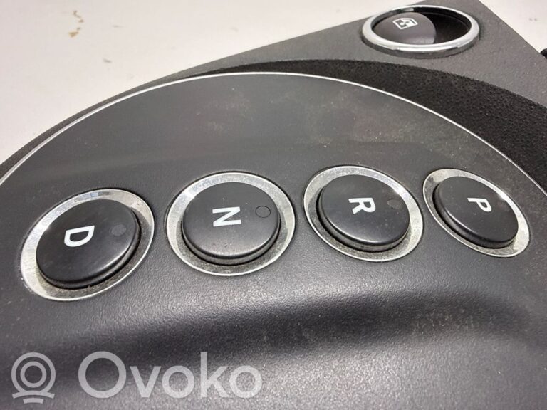 b82ee926810746d21bbdeb139448e59b-8a1a0672d6f62f1933915035ef8549dc_other_switches_knobs_shifts