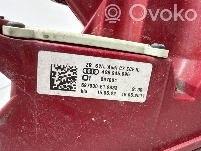 b9cbb18922d775df174e8b747a3da3d2-897b2bfb4ea8b899704e0393a4d6fe0e_rear_tail_lights