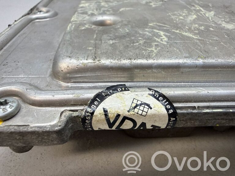 bf01c786eb87677dc3f8f1ef2f10a3cd-558a87417cad4221e5e359246575b75f_engine_control_unit_module_ecu