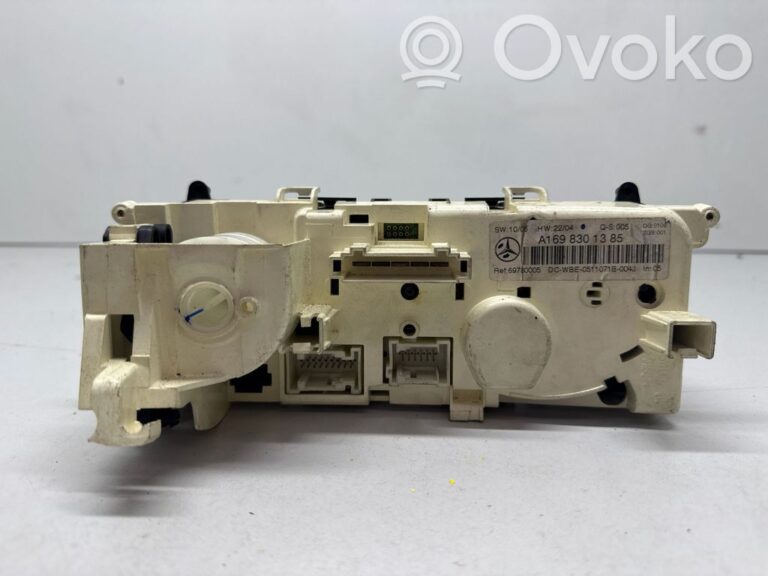 c17b929665cd59371325572996c1073f-74c2c60a79e00bfd25ca6d32f3d15686_climate_control_unit