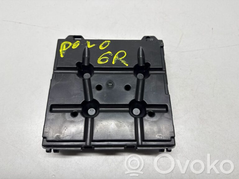 c2482d06f8160d6572d60e0f0259897f-9aa69b8ae5d4e4b0226b4e6ed0f5c563_engine_control_unit_module