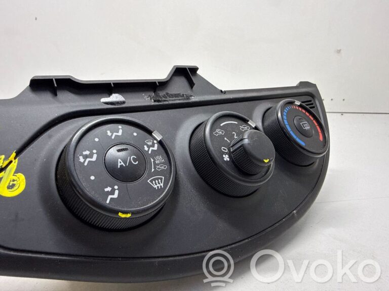 c4112822a9ff440855124c970db90083-9646441dee051393a3f88da0e8fe0f4c_climate_control_unit