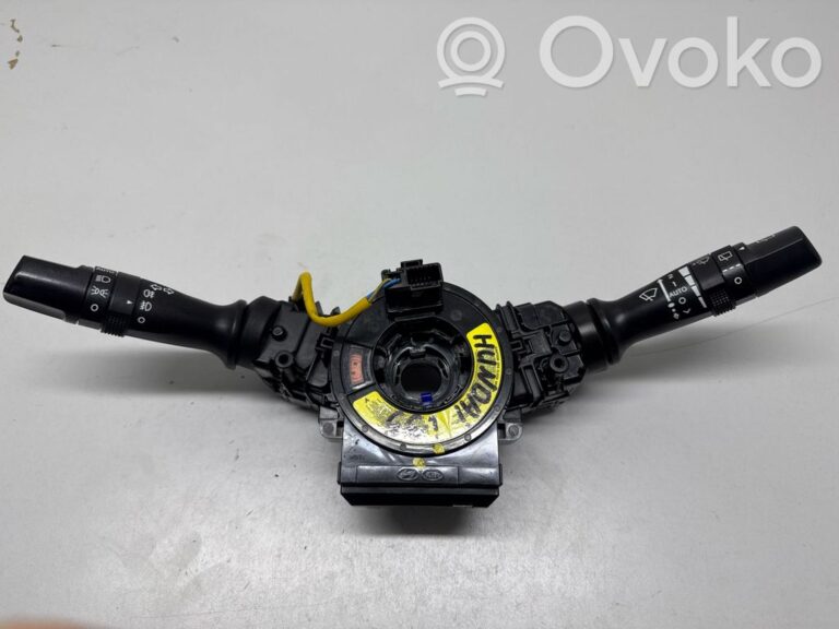 c47b1d0f99501ccaed882d36f969a41b-a79b6a76a92d98fc537eec216d8fff01_wiper_turn_signal_indicator_stalk_switch