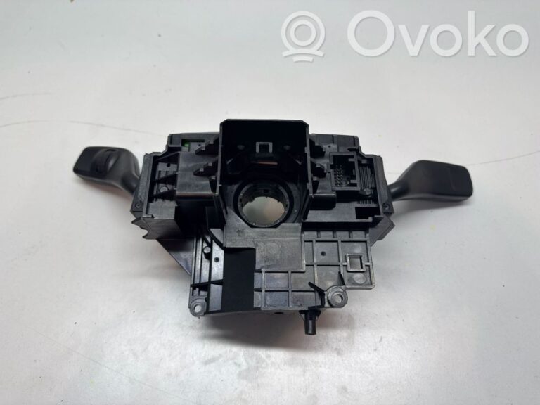 c697b54efcf88342569b0b661a43817a-cb6985de671fd0284010b56e3d61af24_wiper_control_stalk