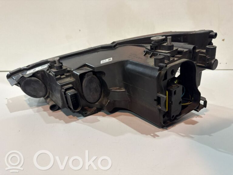 d03a868cbdba01f5e38b62824f1b5ebd-e43e51489452f80424dd814f442d7c4c_headlight_headlamp