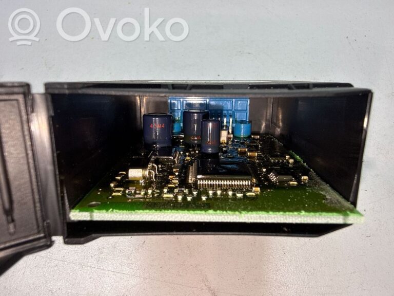 d0c8d26e2b5a537eaacd7b3616af7376-a10d61c6932d95d07ea3c3f32634ee09_light_module_lcm