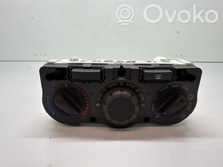 d37db7f3bf25979ed33ca9831fb5093b-40cc9194991155774c5ff2b6429f0c9b_climate_control_unit