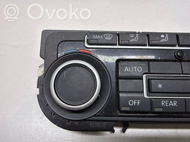 e1e8f82a34989cacbb0ba22ca8374fc2-a73523e9598985cf2e89f34970b25c6b_climate_control_unit