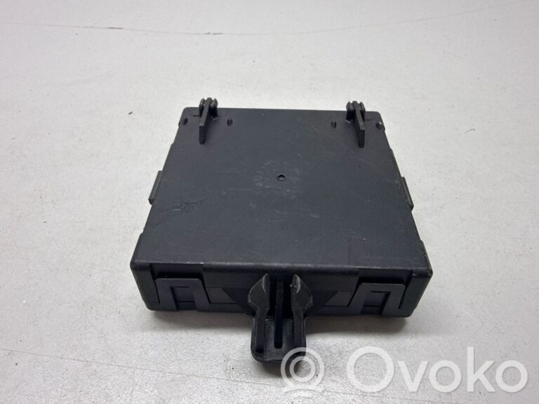 e63c2af63c45dbcd717f59583522f807-b3e548d059a0c7b7d4f056b8cbbc05a9_door_control_unit_module