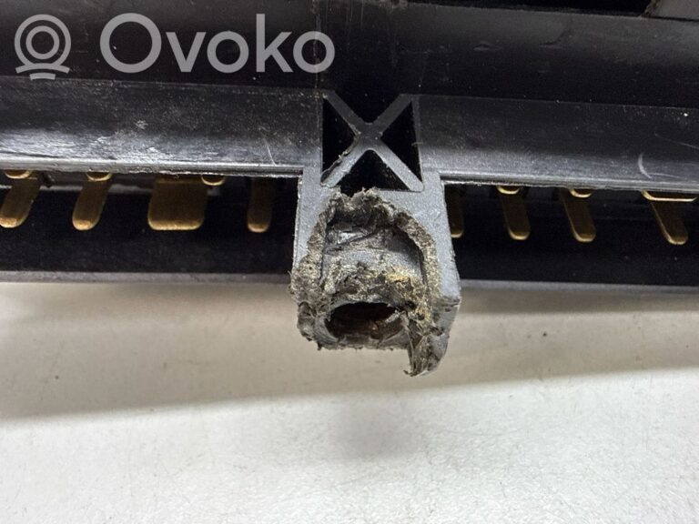 e67bc192b0f8c1f1a88edf0be7cad3f1-99a6e6da50b933c68016bd9659b9b29c_wiper_turn_signal_indicator_stalk_switch