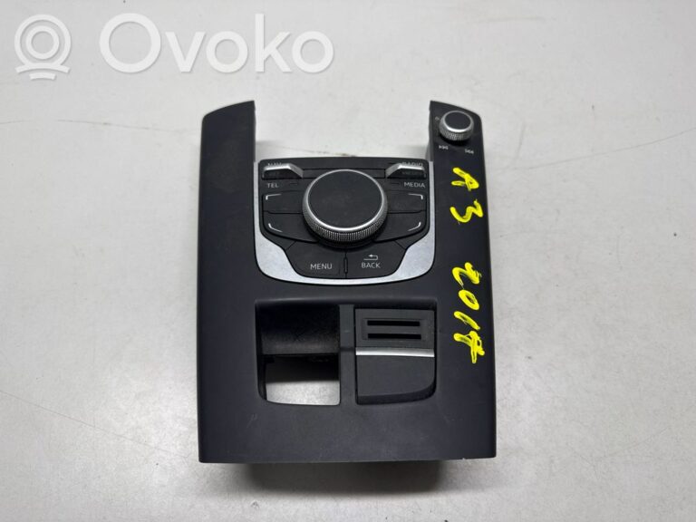 e97254dd456ee6f5278e1394dd20e880-467684381c5341e6eabc8e8ce636454a_head_unit_multimedia_control