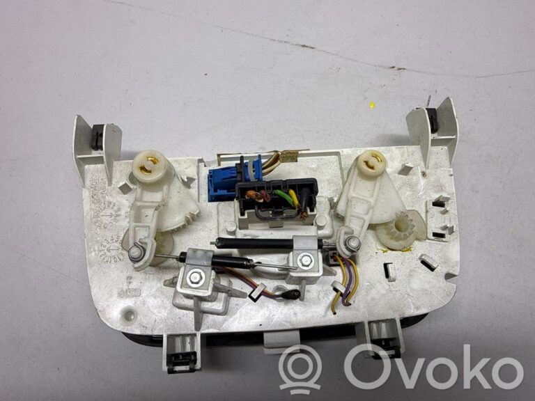 f310414cf108b5c8a97836cf4acc4702-65cd68a7ac72c86c585cef2a659dc340_climate_control_unit