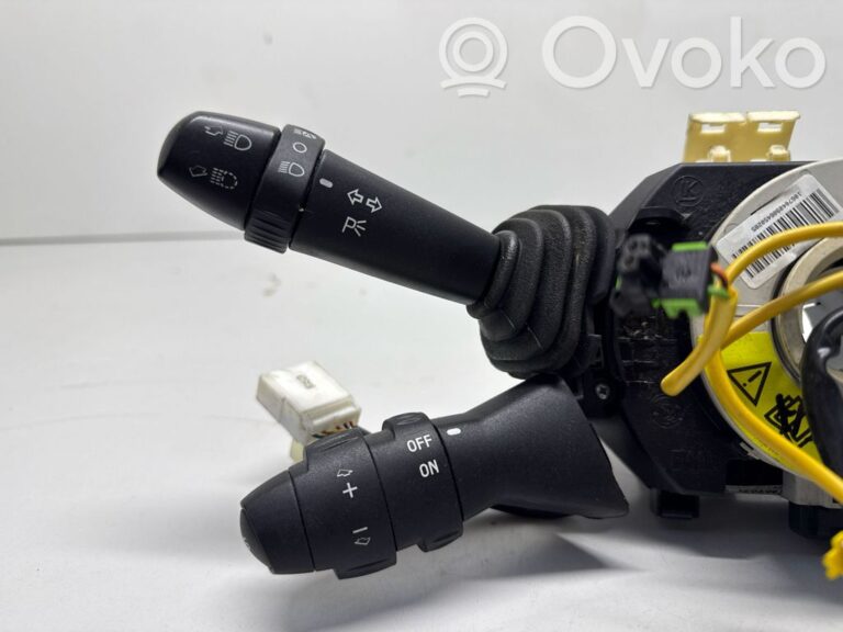 f3835887912b08e5ecb8cee353809b9e-10821ef03840eef272ec0dca56e13d1f_wiper_turn_signal_indicator_stalk_switch