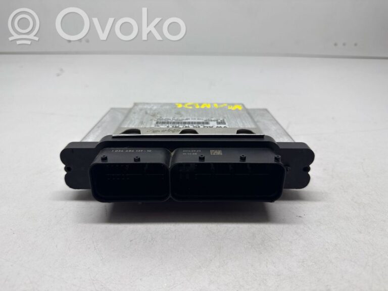 f3abcf40cb670c79490f07276c006e32-9ee8e58295cef46447d937f5554ba031_engine_control_unit_module