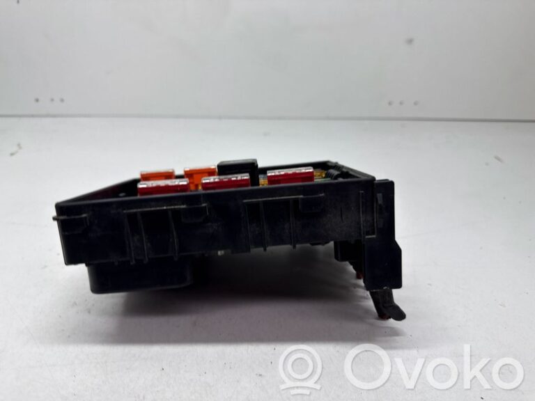 f555e65b330a73c8a45c55d323b18972-11ce0d991735d6afcbb92c73812f6a58_fuse_box_set