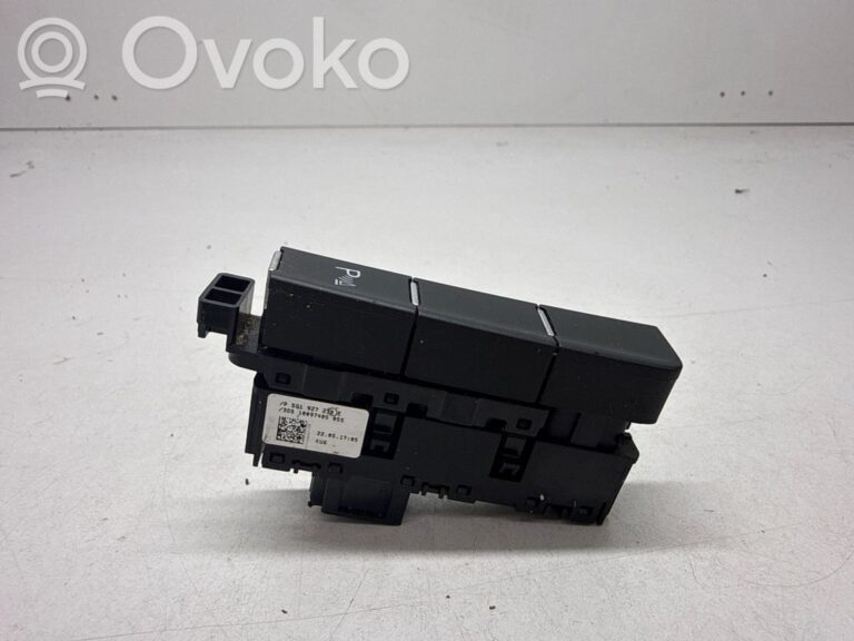 f736244a1a15ef276db3a8ffd5055267-84f21947d6ed1d2d36606f62af6b7198_parking__pdc__sensor_switch