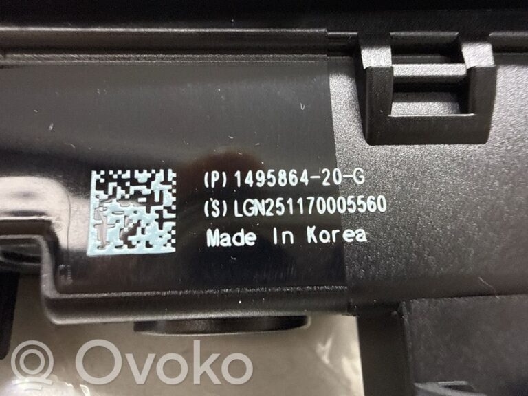 f791640ea45bc7b9d9b2d30a3debe5f2-90e9127e1ce3463b16d5b0b270d86e47_side_fender_camera