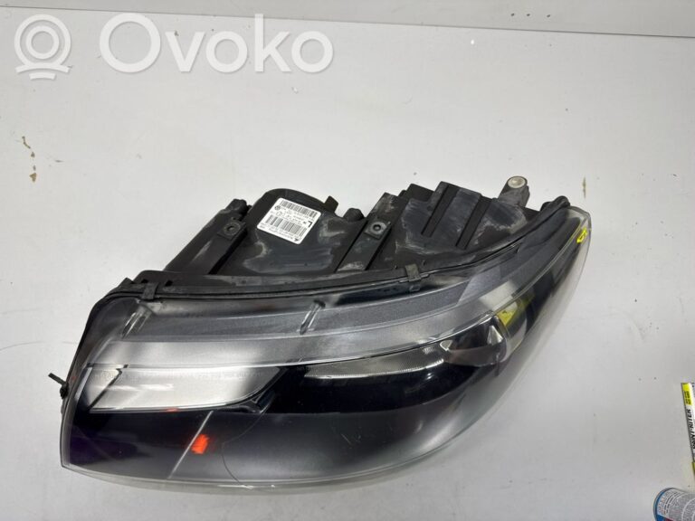 f86ab83caf4abd89c680ea92fafc214e-e7b71d73738e2cf81cd7b8cc9e3651a4_headlight_headlamp