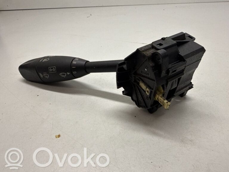 f9181f67a7b962287fa6b7fd2cfe4a2e-9bec68c591831cb350be77d29778044b_wiper_control_stalk