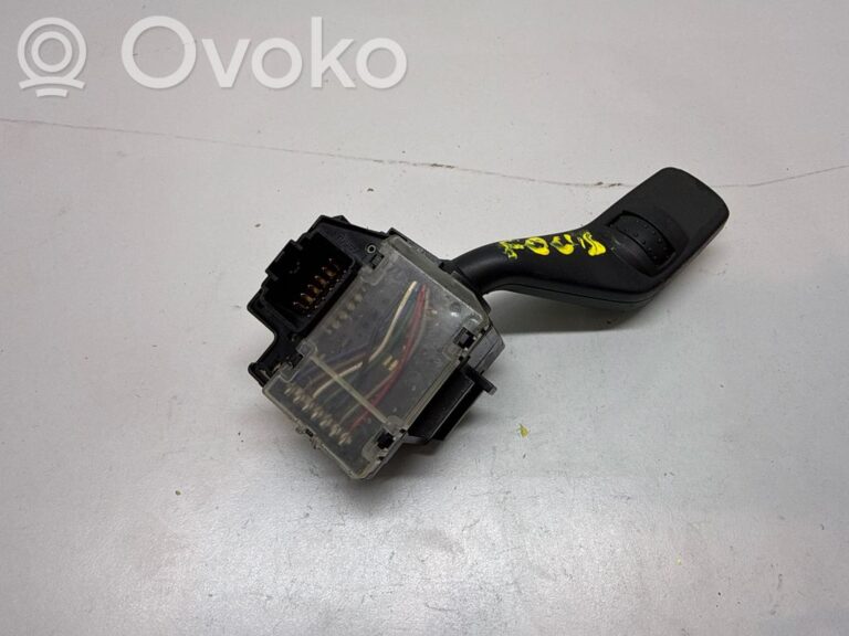 fa209e1aa05db8c97466515f26d005ee-40b1bc3b17f1eb1ca4f3819eb9e2d833_wiper_control_stalk