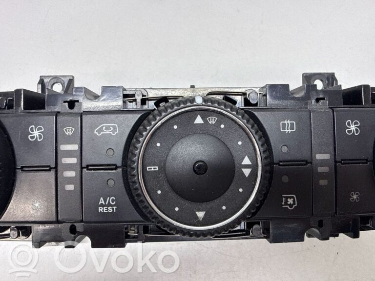 fdd060cc681072263df00c0d58b8319a-ad200a7b8d0530d4937abfcc6f076cc8_climate_control_unit