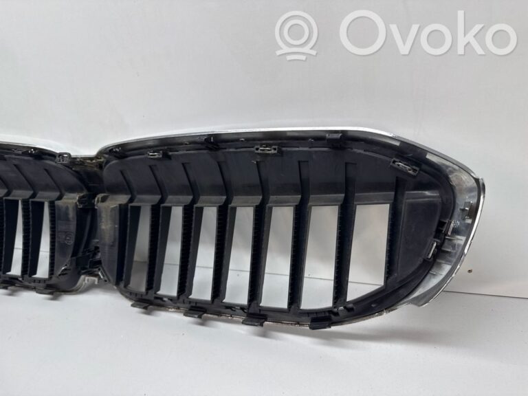 ff0a18877b1f101de53c9959dbed7f3e-b42d9ff4b9d14576334ca36c49feff3e_front_grill