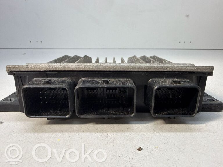 014caf90ebd30ab725d856e500c30ed9-5d8124c35fb9190a7f34e1a11f7d8cf9_engine_control_unit_module