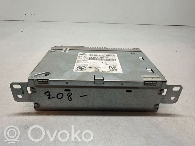 0159d38432314fb5675f2449c79ce4ee-7d4f67325a776fa01d0cff7d59be21cc_radio_cd_dvd_gps_head_unit