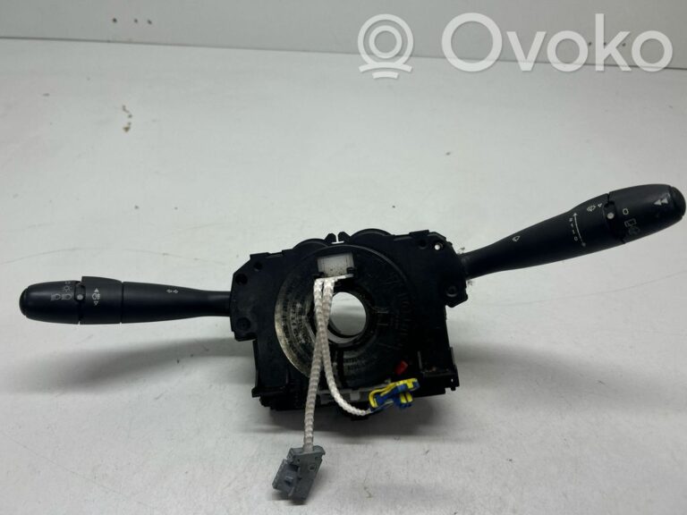 021478ea3d61e92c62d1b6e49b3852bc-8d71ac2535fabfba1003be76dd9cec45_light_switch