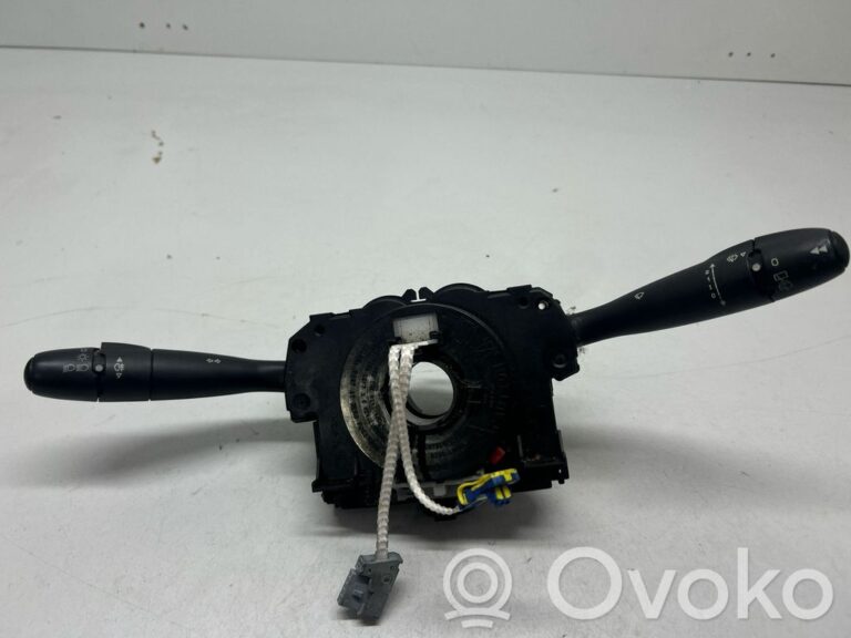 021478ea3d61e92c62d1b6e49b3852bc-8d71ac2535fabfba1003be76dd9cec45_light_switch