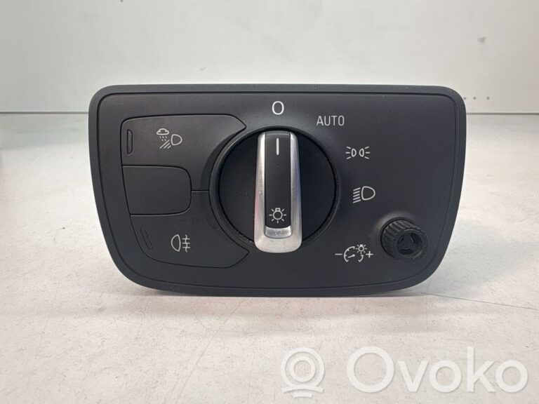 0305abe27b7fda41b6f0222a86282119-c1b33b77ebbb810ac1b0730253178ae2_light_switch