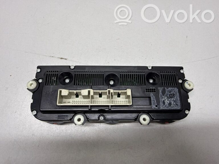 030c926e09719627d6967d8a841c4d28-b2b3bfed9a42a867ef4a63ebc2f10dbb_climate_control_unit