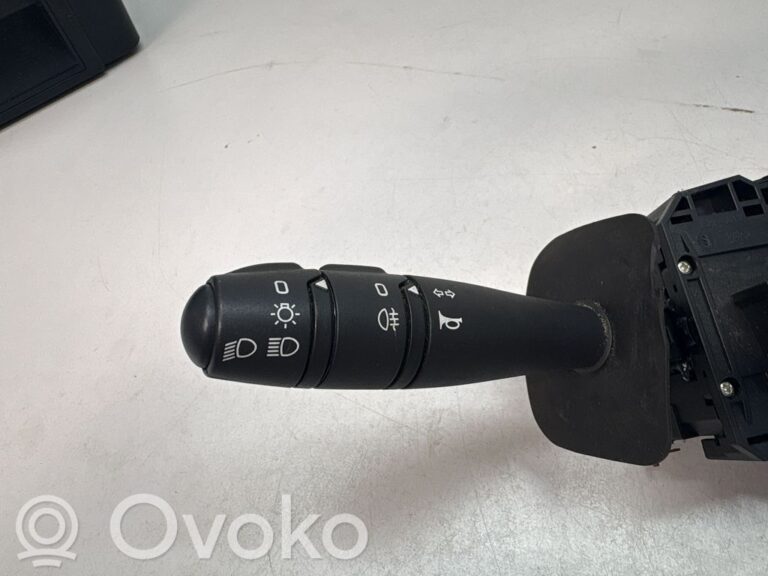 038cf7cab6698c0d3ce38be91f748a3f-22071c37e751f8502d6f375d2b2459e9_wiper_control_stalk