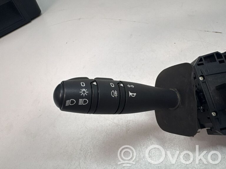 038cf7cab6698c0d3ce38be91f748a3f-22071c37e751f8502d6f375d2b2459e9_wiper_control_stalk