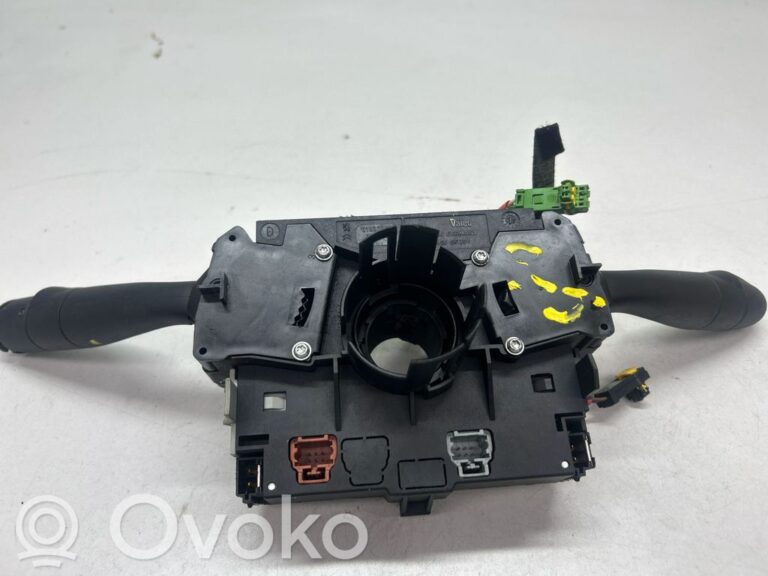 03d20381efc968205369db9becb3d39b-2e7cc7e38e70c9891a97720d10a1553c_light_switch