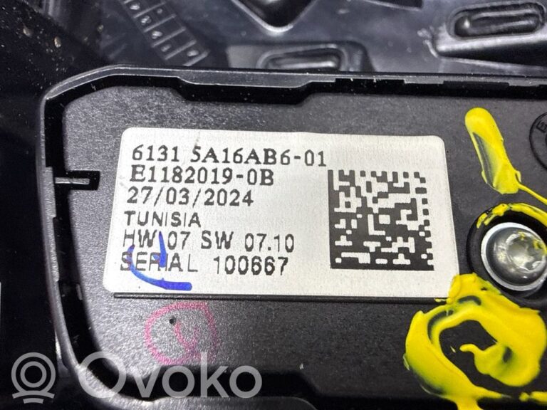 041a9628655de46a1d9c1a20e6d791e4-1691300b31fa80adec355fd665011b12_light_switch