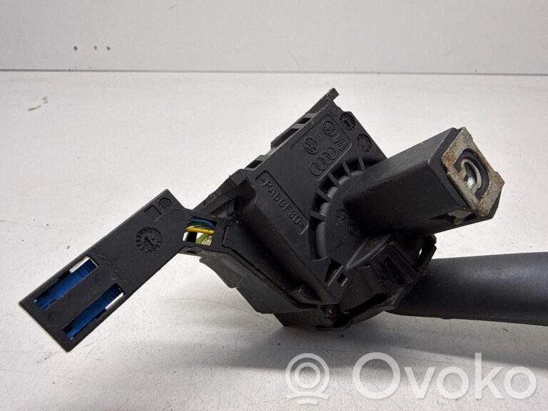 060496a91c0afa726a59533aa633e568-604ab3008ec5de38a95c89607c73c823_wiper_control_stalk