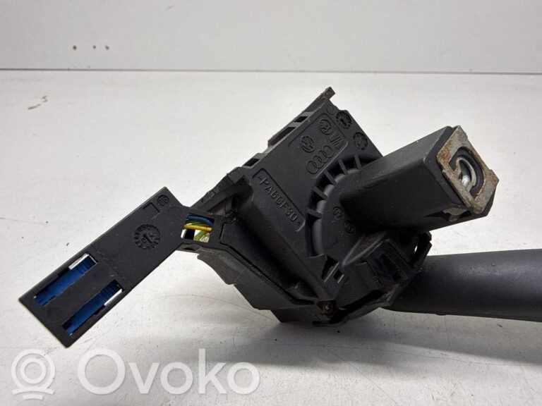 060496a91c0afa726a59533aa633e568-604ab3008ec5de38a95c89607c73c823_wiper_control_stalk