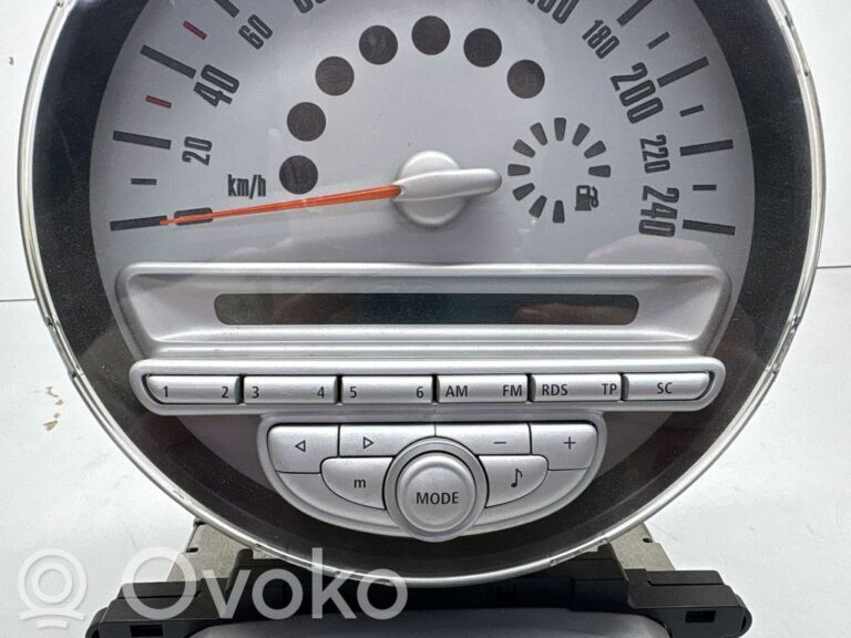 06d5e8c591c9b08f970f6b876d676fac-3481e11d6faa089831fcef6b088d5ce4_radio_cd_dvd_gps_head_unit