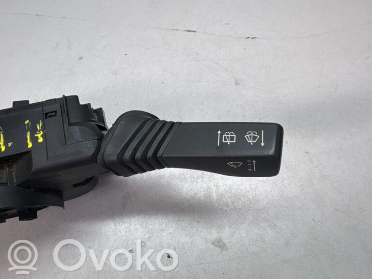 0726e1bb0b4539387da234491efb77ea-346bd1b8eff5ce7e2595f3788dee4ef6_wiper_turn_signal_indicator_stalk_switch