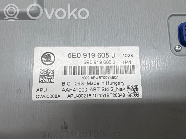 07daf9bc960e4ba69773cb4c2b48c57e-f08dac26e6585b0f2db666dc515d6d97_radio_cd_dvd_gps_head_unit