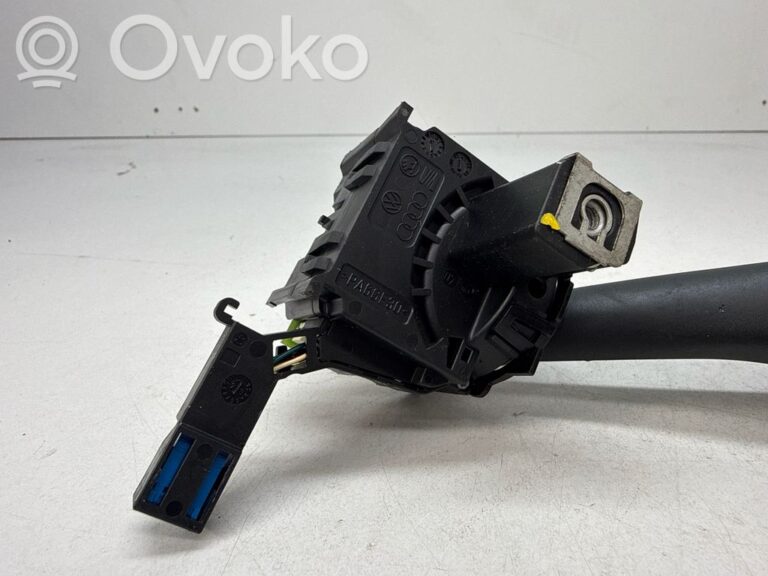 086afc144f69f9fc7580d960f0bc017e-40a7391121401fa2cb5e9334e2ac960c_wiper_control_stalk