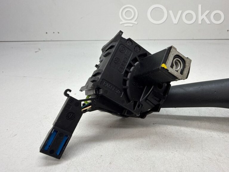 086afc144f69f9fc7580d960f0bc017e-40a7391121401fa2cb5e9334e2ac960c_wiper_control_stalk