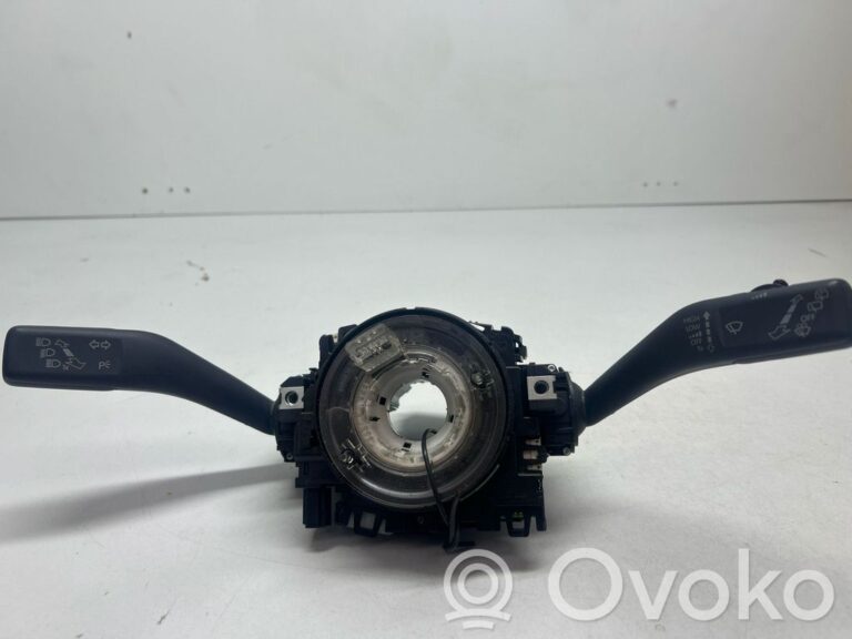 087bae5a1ba1dc9660d046bf3b54d42b-ee06402b1895e8e37a7c17967794a02e_wiper_turn_signal_indicator_stalk_switch