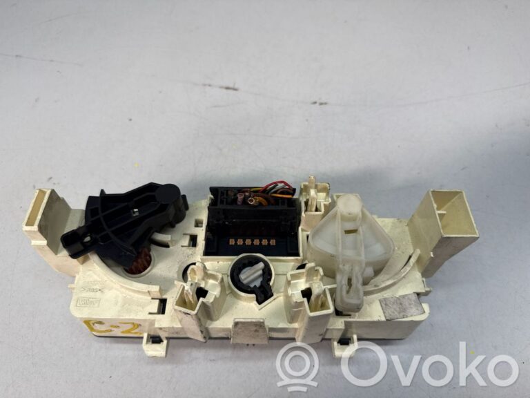0881ab9892153a59a5f2182929609081-856acb6f6d368c876e02015a43c4f0d7_climate_control_unit