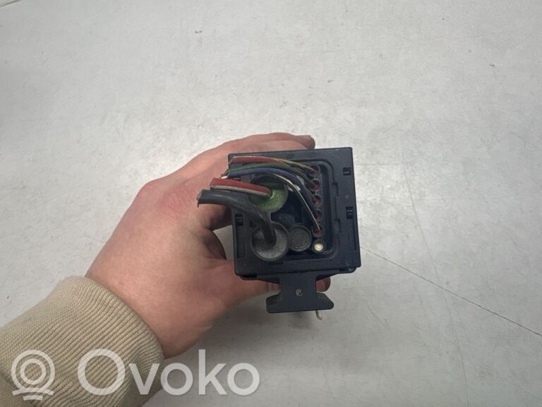 08d05dbf015789f19c222b2f52685ac1-b798bfd0b32e027d70c9fd5f6ee33f95_coolant_fan_relay