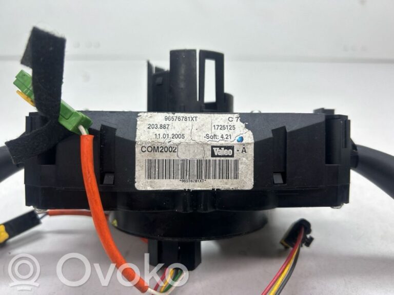 0914ce6cbbdeba31d42342ac2e2fe5c6-68ad7a09c98713f0bbd4edc04ff5ff2c_light_switch
